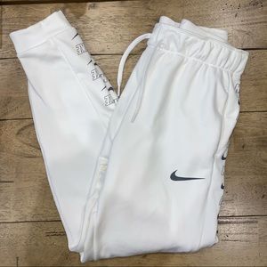 Nike Sweatpants